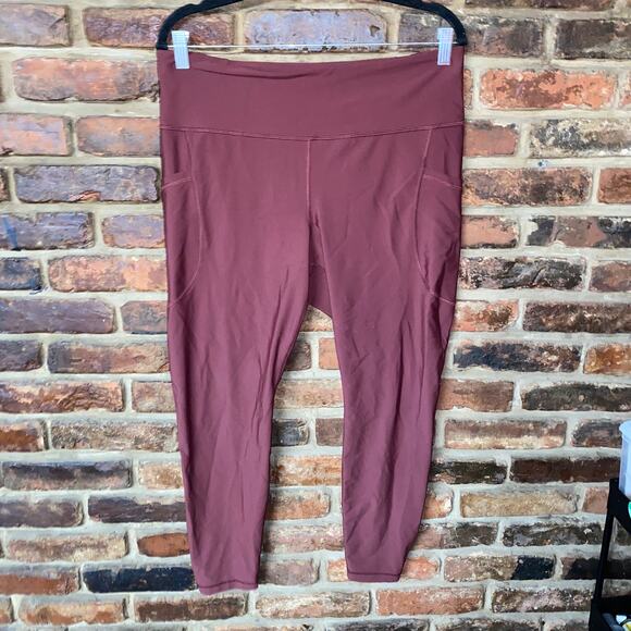 Old Navy Maroon Red High Waisted PowerSoft 7/8 Pocket Leggings Women's Size XL - Picture 1 of 7